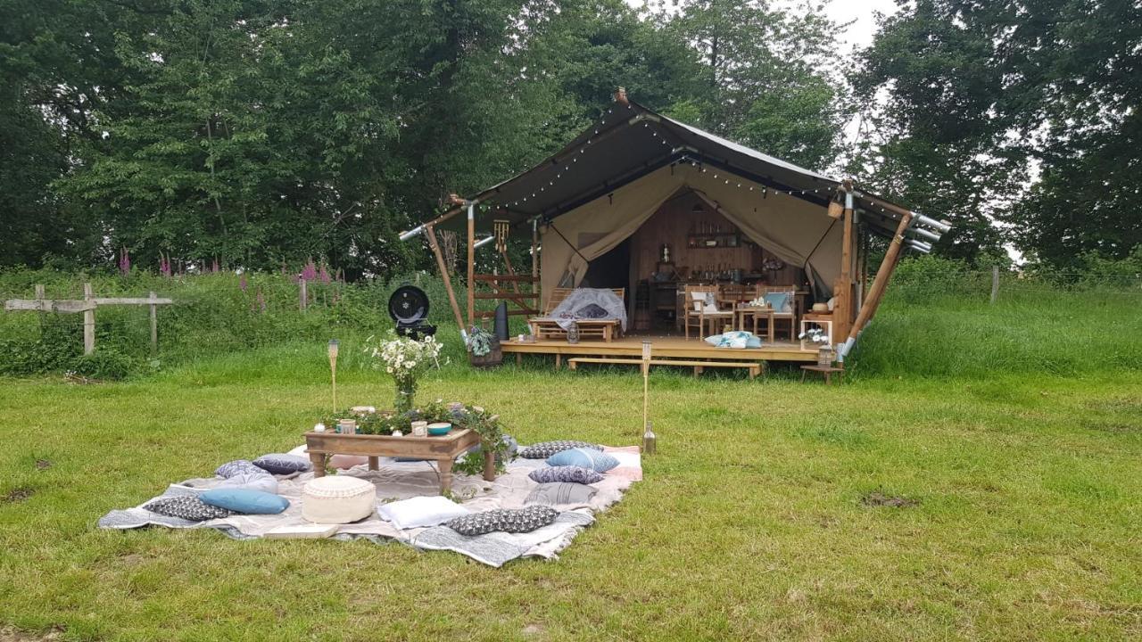 Glamping Des 2 Marguerites Hotel Bazoches-au-Houlme Exterior foto